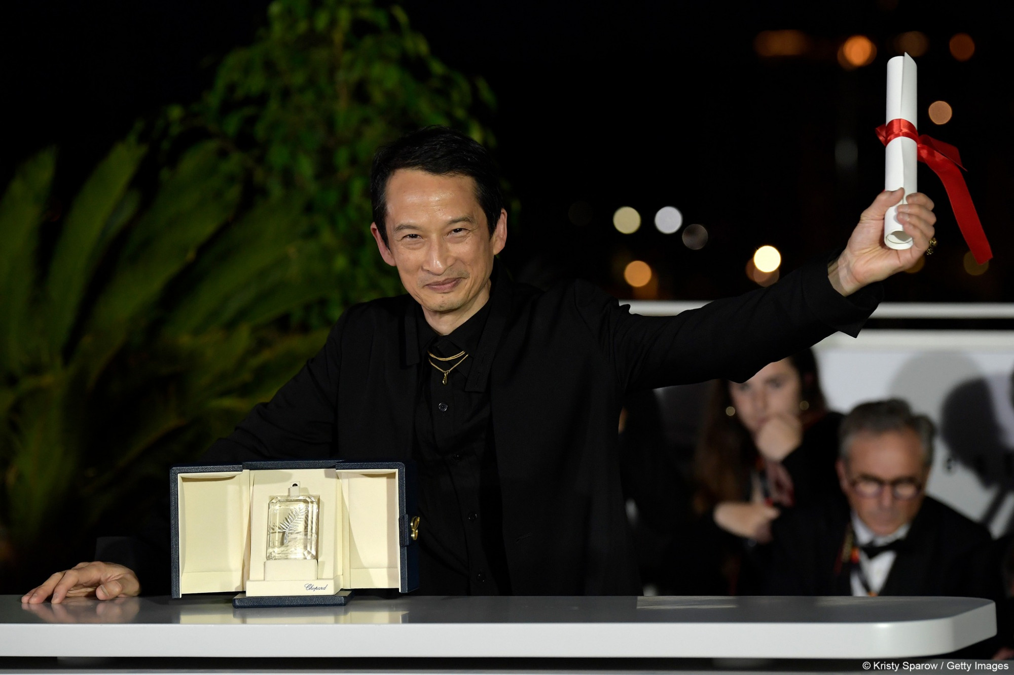Đạo diễn Trần Anh Hùng được vinh danh là Đạo diễn xuất sắc nhất tại Cannes 2023.