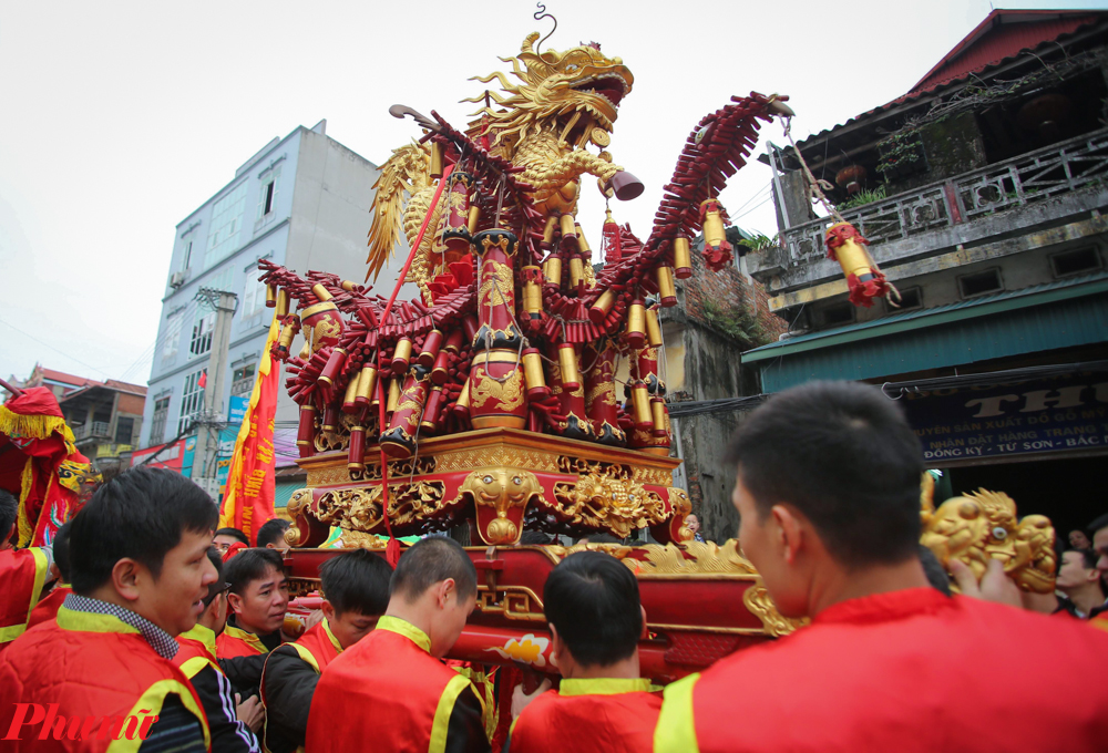 hội rước pháo Đồng Kỵ năm nay được tổ chức gồm hai phần chính: Lễ rước pháo và rước ông đám.