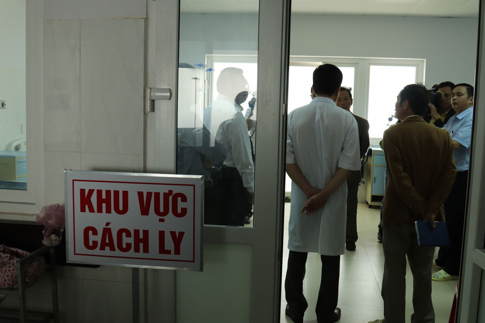 Sở Y tế tỉnh Đắk Lắk đã tiến hành kiểm tra công tác chuẩn bị phó với virus corona mới 