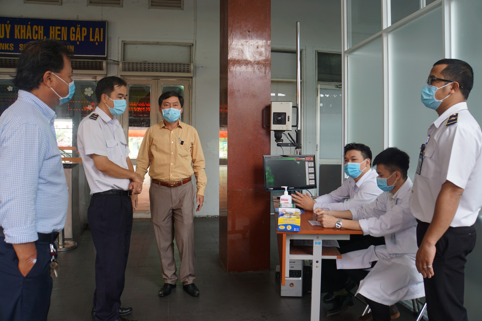 Chốt kiểm dịch virus corona tại ga Sài Gòn được lập sáng nay