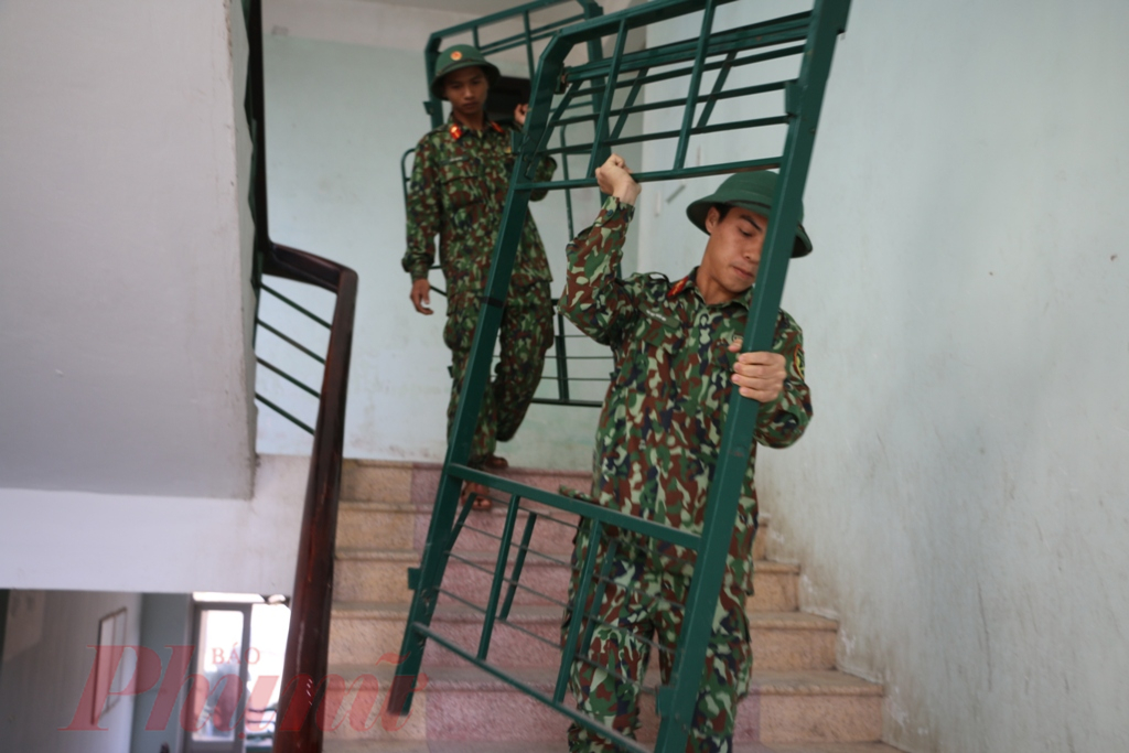 Theo tì hiểu của phóng viên Báo Phụ Nữ Thành phố Hồ Chí Minh hiện tại mọi công việc tại Trường Quân sự tỉnh Thừa Thiên Huế đang diễn ra hết sức khẩn trương