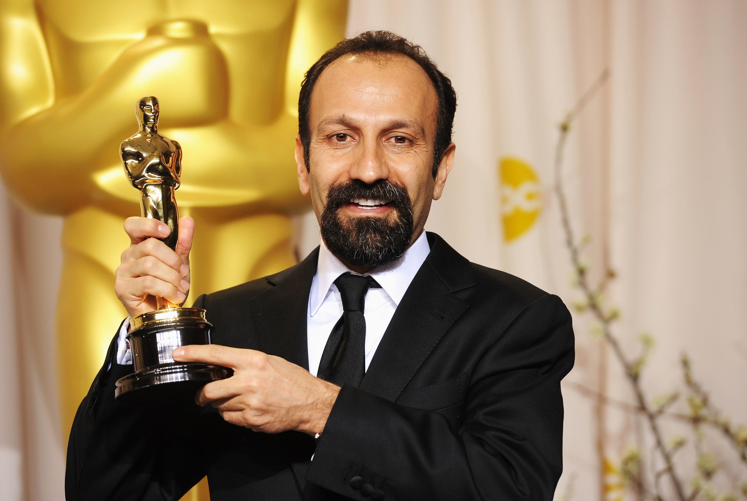 Asghar Farhadi nhận giải Oscar năm 2012