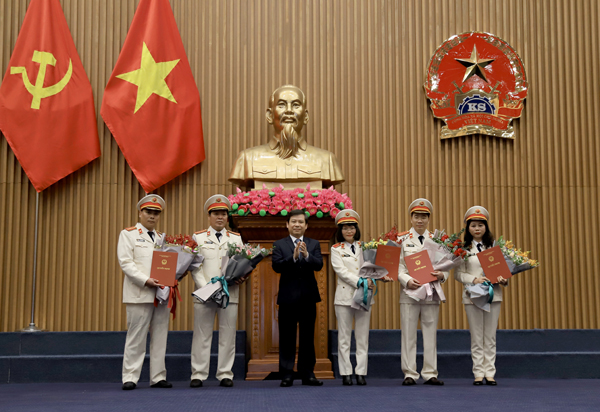 Viện trưởng VKSND tối cao Lê Minh Trí trao quyết định bổ nhiệm, điều động lãnh đạo cấp Vụ