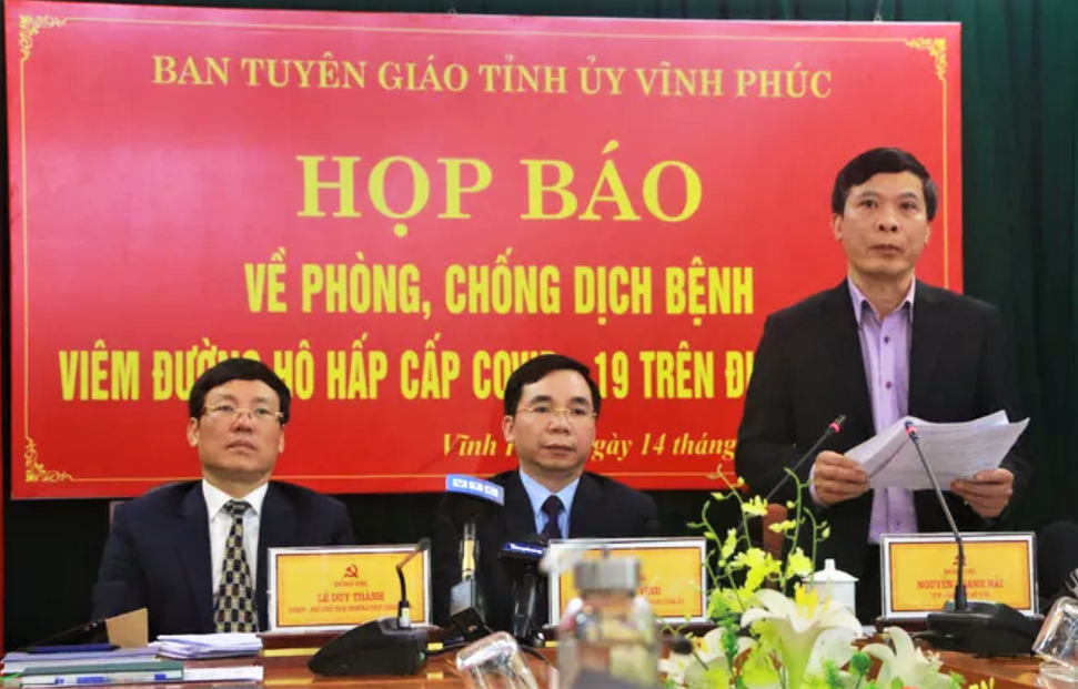 Ông Nguyễn Thanh Hải phát biểu trong buổi họp báo của Vĩnh Phúc.