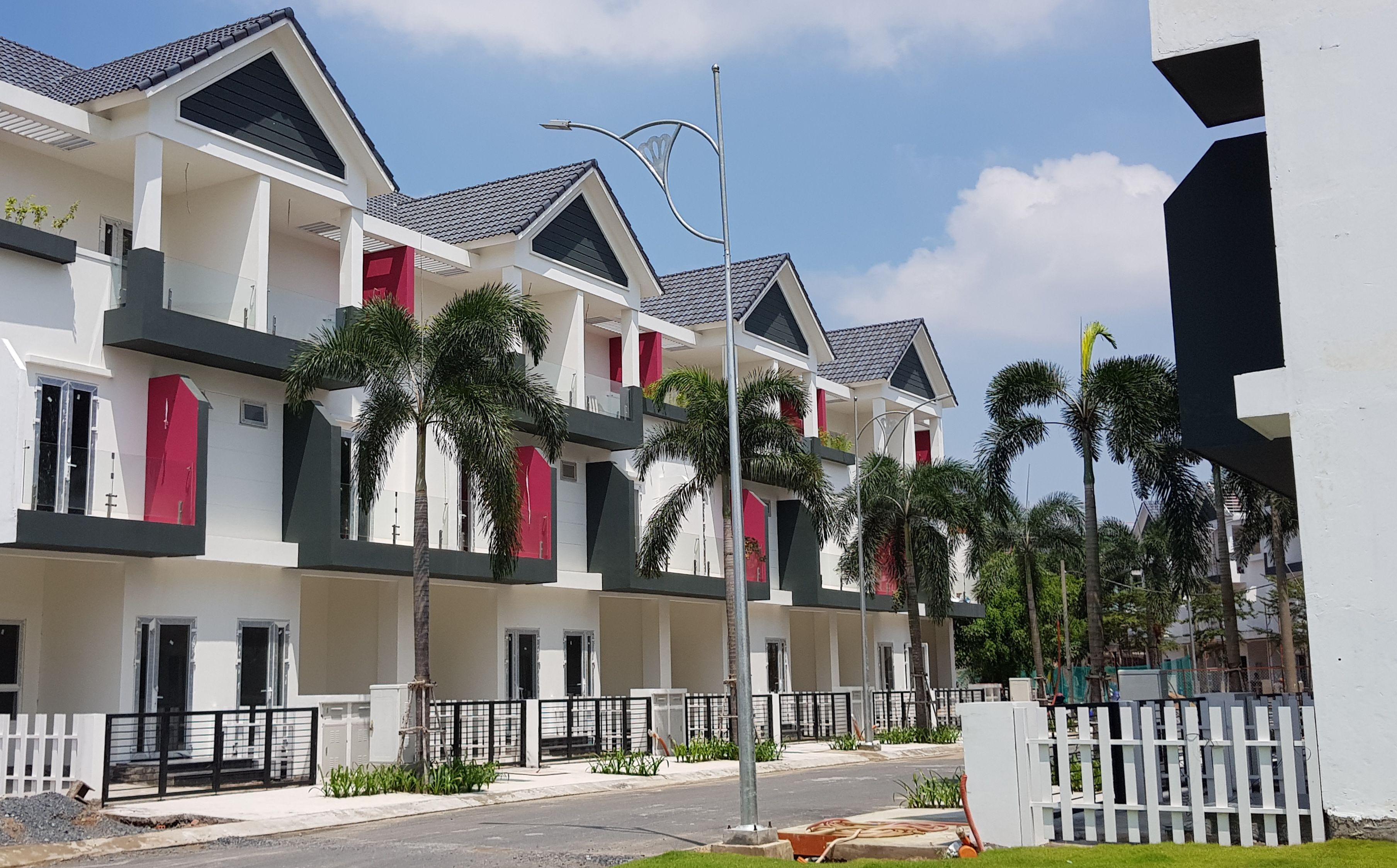 Báo cáo UBND TPHCM xử lý các dấu hiệu sai phạm tại dự án Valencia Riverside Xử lý dứt điểm hàng loạt sai phạm tại hai dự án ở quận 9