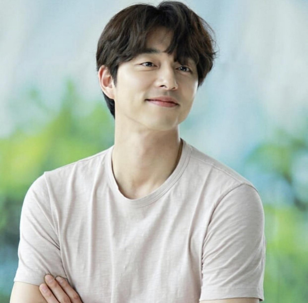 Gong Yoo đốn tim người hâm mộ với nhan sắc điển trai.