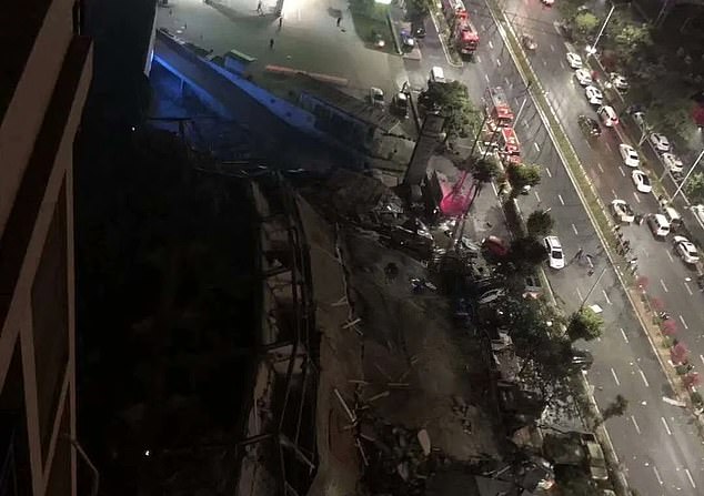Một khách sạn năm tầng đổ sập ở Tuyền Châu, tỉnh Phúc Kiến, vào tối thứ bảy 7/3.