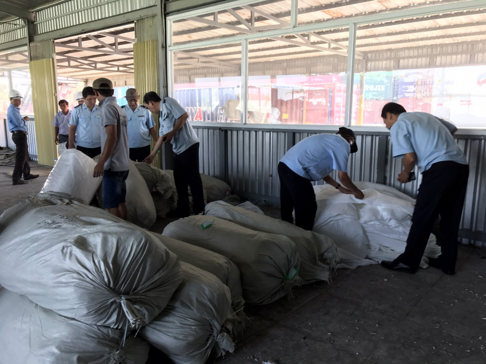 Hàng nhập khẩu với mục đích chuyển tải bất hợp pháp sang Hoa Kỷ từng bị lực lượng Hải quan TP.HCM phát hiện