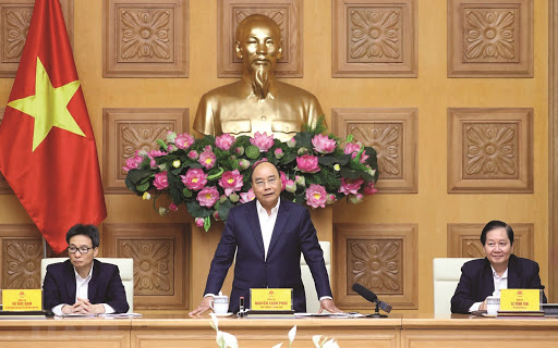 Thủ tướng Nguyễn Xuân Phúc tại cuộc họp với Thường trực Chính phủ