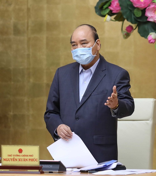 Thủ tướng Chính phủ Nguyễn Xuân Phúc phát biểu tại buổi họp.