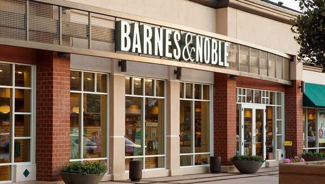 Hệ thống nhà sách Barnes & Noble tạm đóng cửa 500 cửa hàng sách