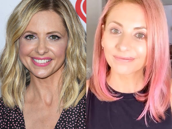 Sarah Michelle Gellar khiến người hâm mộ ngạc nhiên khi mái tóc màu hồng.Cô chia sẻ trên trang cá nhân: ''Bởi vì vẫn còn đang cách ly vì dịch bệnh nên tôi đã thử làm mới mình bằng màu tóc ấn tượng này''.