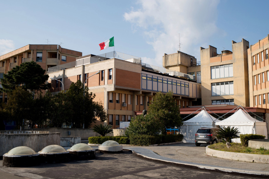 Bệnh viện Locri ở miền nam nước Ý bị mafia khống chế hoạt động - Ảnh: AFP