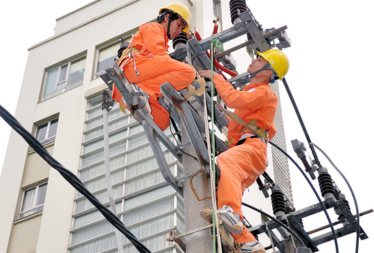 2,3 triệu khách hàng đã được giảm giá điện trong mùa dịch COVID-19