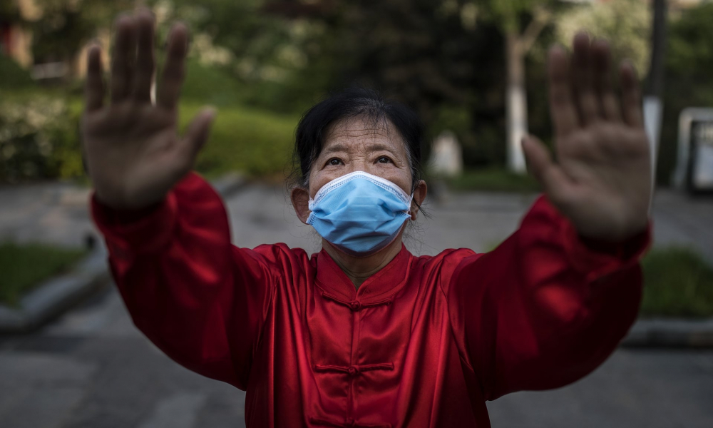 Truyền thông nhà nước Trung Quốc cho biết chính quyền đã ra lệnh tạm thời đóng cửa tất cả các địa điểm công cộng ở Thư Lan để ngăn ngừa sự lây lan của virus - Ảnh: Getty Images