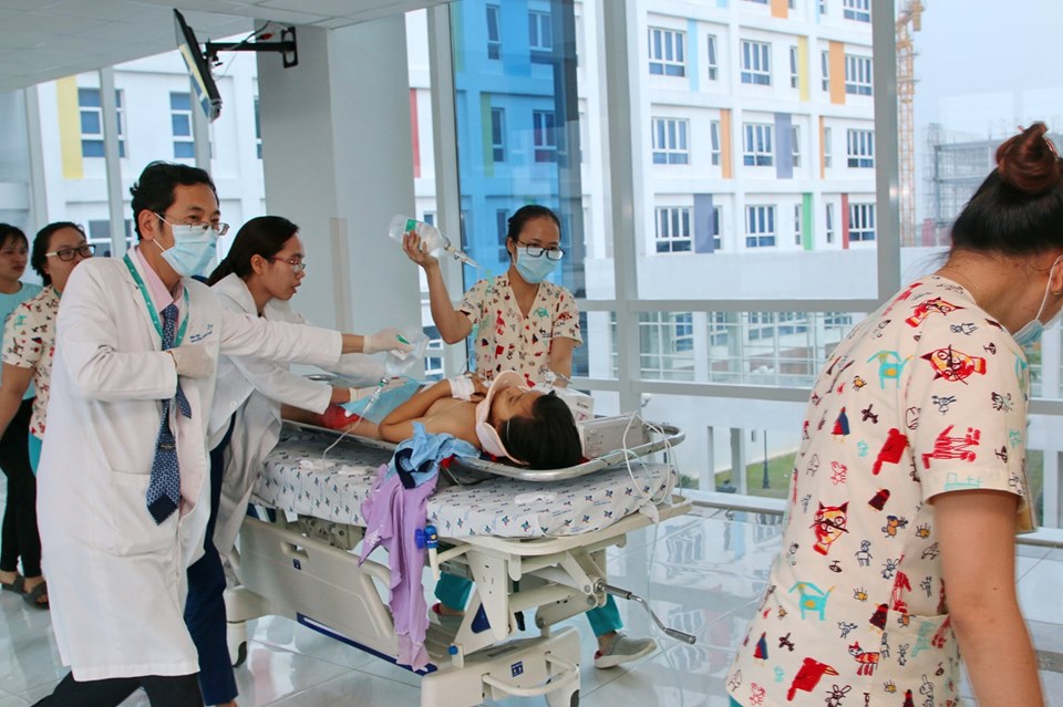 Những em bé được đưa vào Bệnh viện Nhi đồng Thành phố không chỉ riêng TPHCM mà còn ở các tỉnh thành và quốc gia khác.
