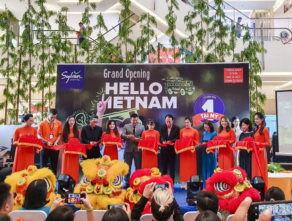  Sylvan Learning Việt Nam cắt băng khánh thành trong sự kiện ra mắt chính thức