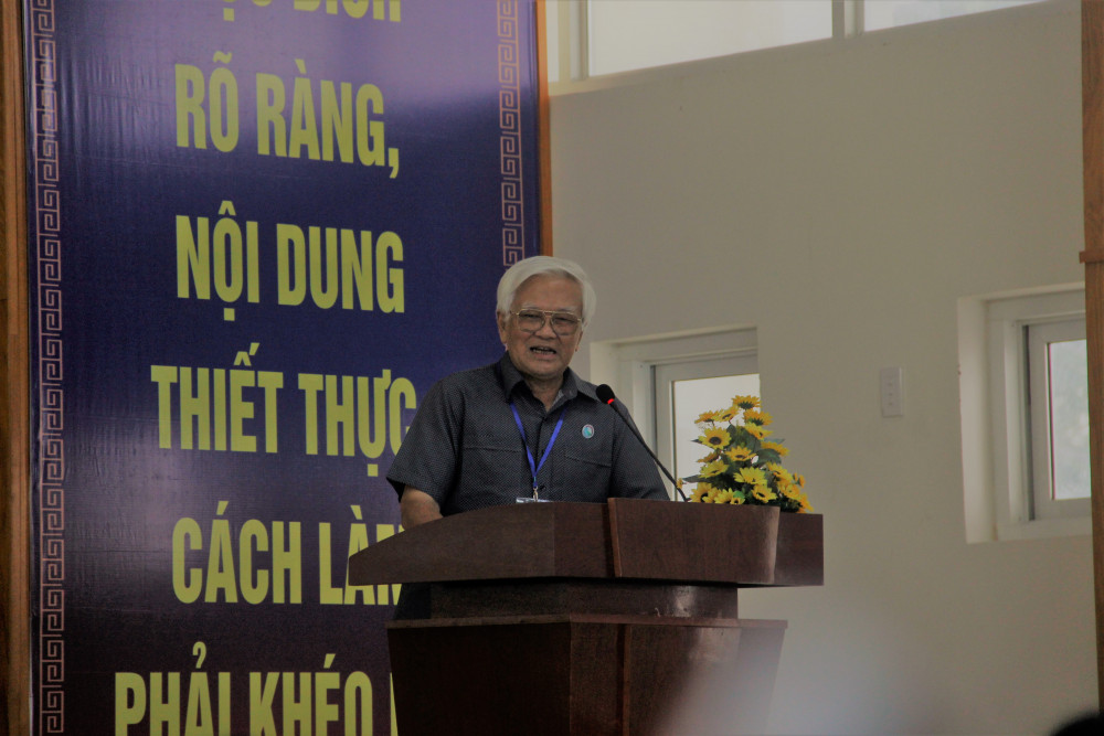 T.s Nguyễn Chí Thành, giám đốc Trung tâm Nghiên cứu rừng và đất ngập nước chia sẻ tại hội thảo.