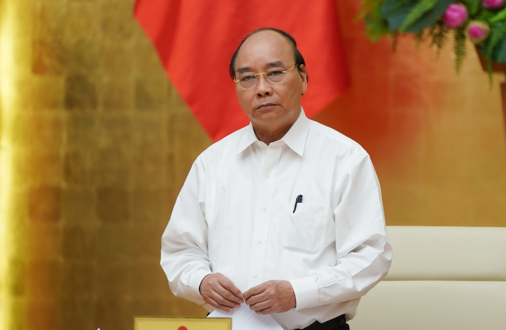 Thủ tướng Nguyễn Xuân Phúc chủ trì cuộc họp sáng 25/7 (Ảnh: VGP)