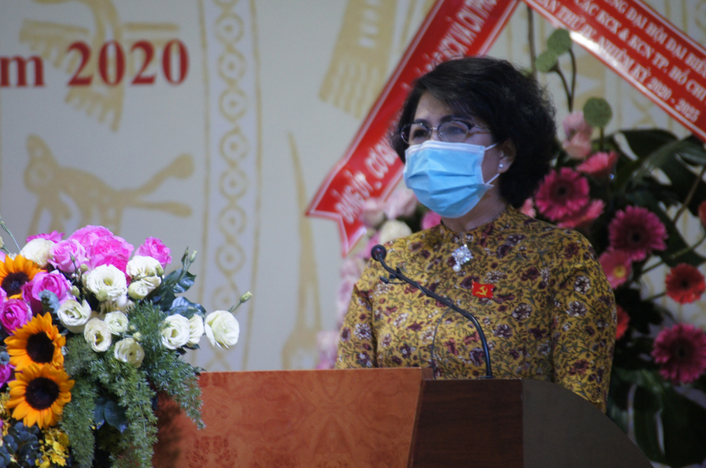 Bà Tô Thị Bích Châu phát biểu chỉ đạo tại đại hội.