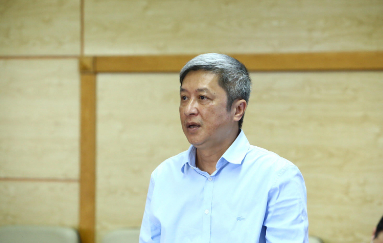 Thứ trưởng Bộ Y tế Nguyễn Trường Sơn 