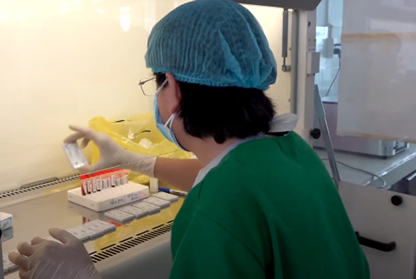 Xét nghiệm virus SARS-CoV-2 tại Trung tâm Kiểm soát bệnh tật TP.HCM