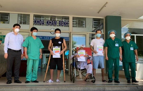 Bệnh nhân được công bố khỏi bệnh tại Trung tâm y tế Hòa Vang