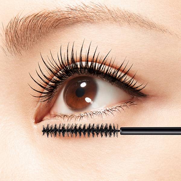 Hạn chế sử dụng mascara chống nước khi không cần thiết.