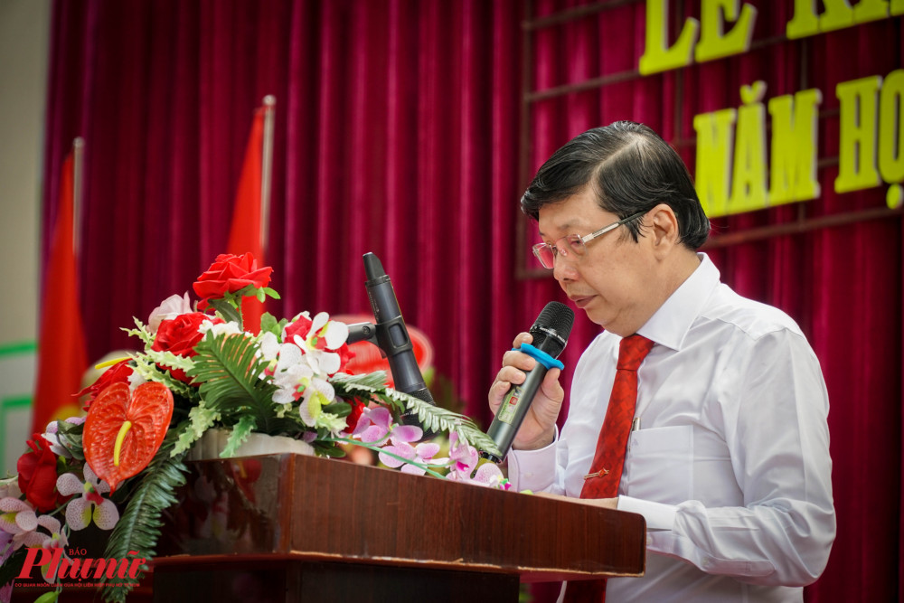 ông Hà Hữu Thạch – Hiệu trưởng trường THPT Lê Quý Đôn tỏ lòng trân trọng đến sự quan tâm của các cấp lãnh đạo
