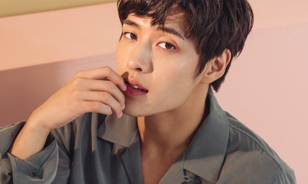 Đến giờ Kang Ha Neul vẫn bất ngờ vì được nhận giải thưởng Baeksang 2020.