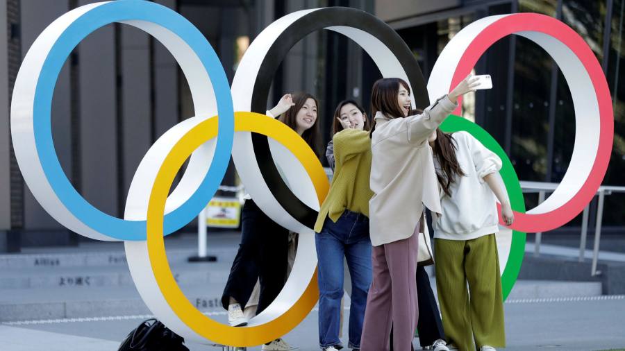 Sự hào hứng của người dân Nhật Bản đối với Thế vận hội đã giảm đi nhanh chóng sau khi sự kiện bị hoãn do đại dịch.