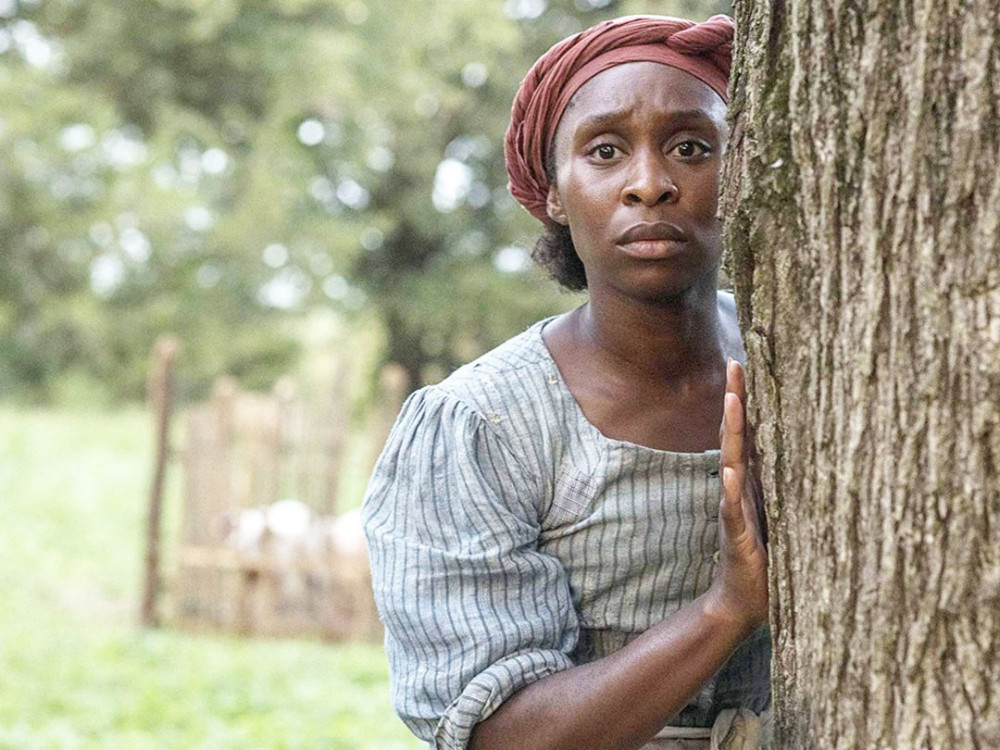 Cynthia Erivo trong phim Harriet - nữ diễn viên da màu duy nhất lọt vào danh sách đề cử Oscar lần thứ 92.