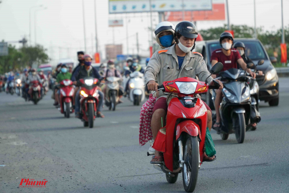 Dự án Luật Bảo đảm trật tự, an toàn giao thông đường bộ là bảo đảm an toàn tính mạng, sức khỏe cho người tham gia giao thông - Ảnh: Tam Nguyên