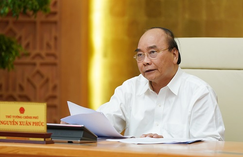Thủ tướng Nguyễn Xuân Phúc chỉ đạo tại cuộc họp (Ảnh VGP).