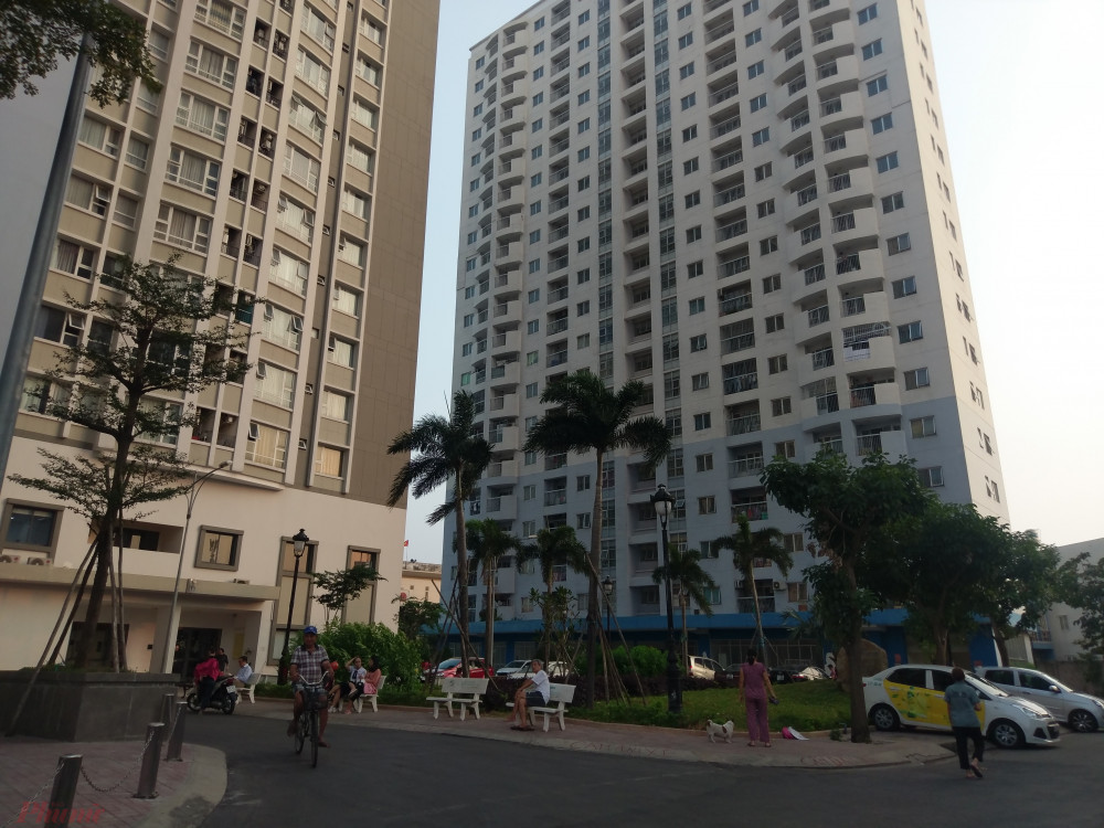 Nhiều người mua nhà Sài Gòn bằng cách vay ngân hàng 70% giá trị.