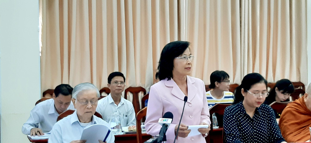 Bà Phạm Phương Thảo phát biểu tại buổi tọa đàm 'Phát huy sức mạnh khối đại đoàn kết tại TPHCM vào tháng 6/2020 - Ảnh: N.A.