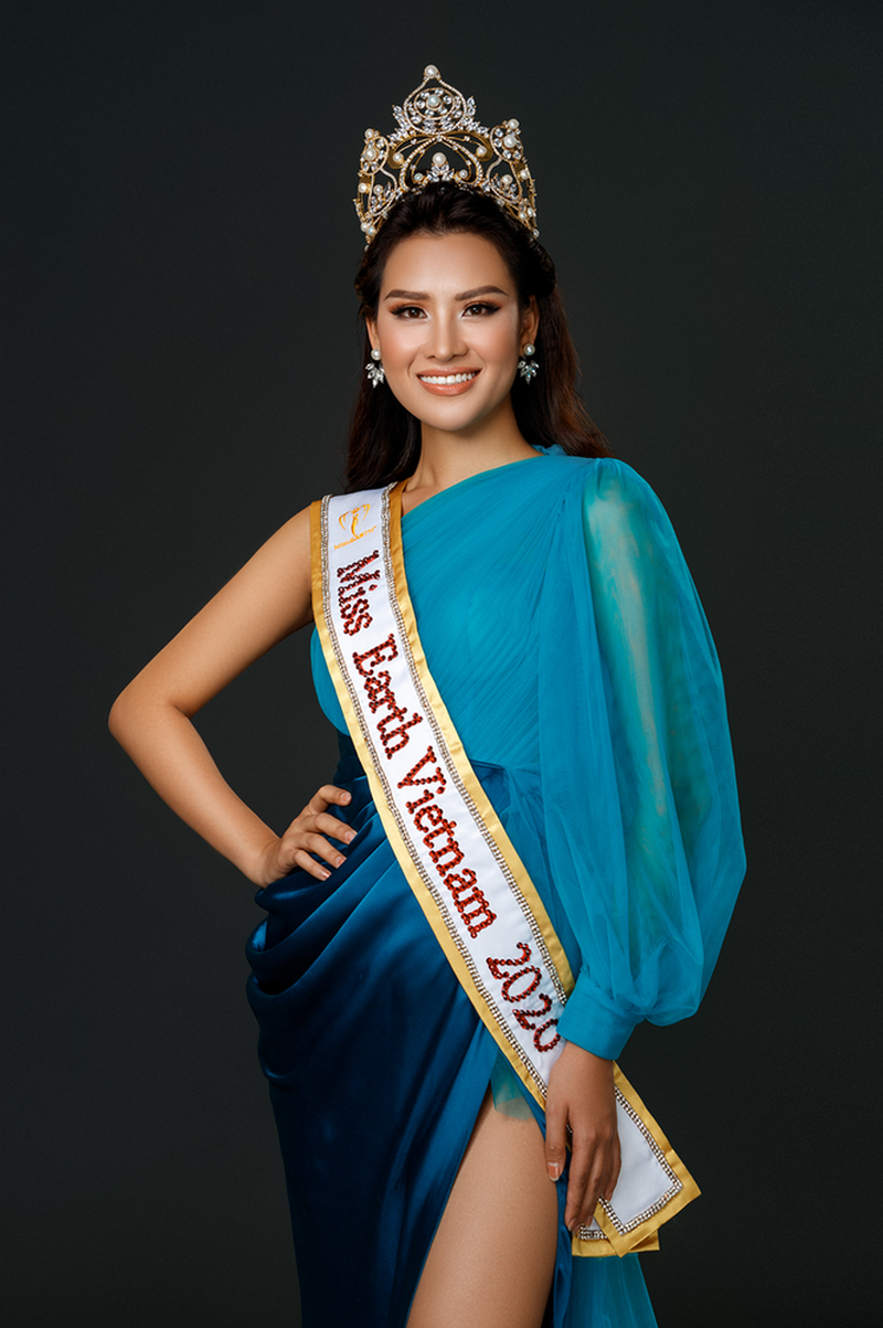 Người đẹp Thái Thị Hoa đại diện Việt Nam tham dự Miss Earth 2020. Ảnh: Tiền Phong