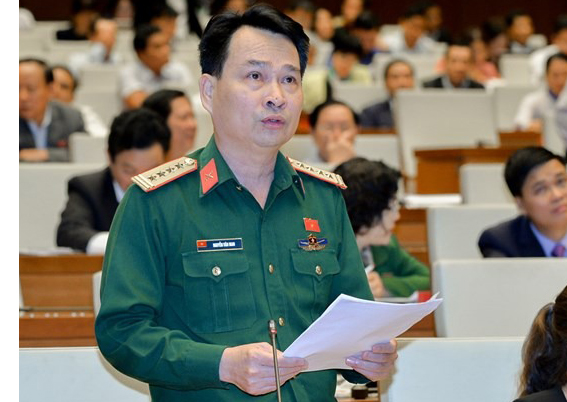 Thiếu tướng Nguyễn Văn Man phát biểu tại Kỳ họp Quôc hội tháng 11/2017