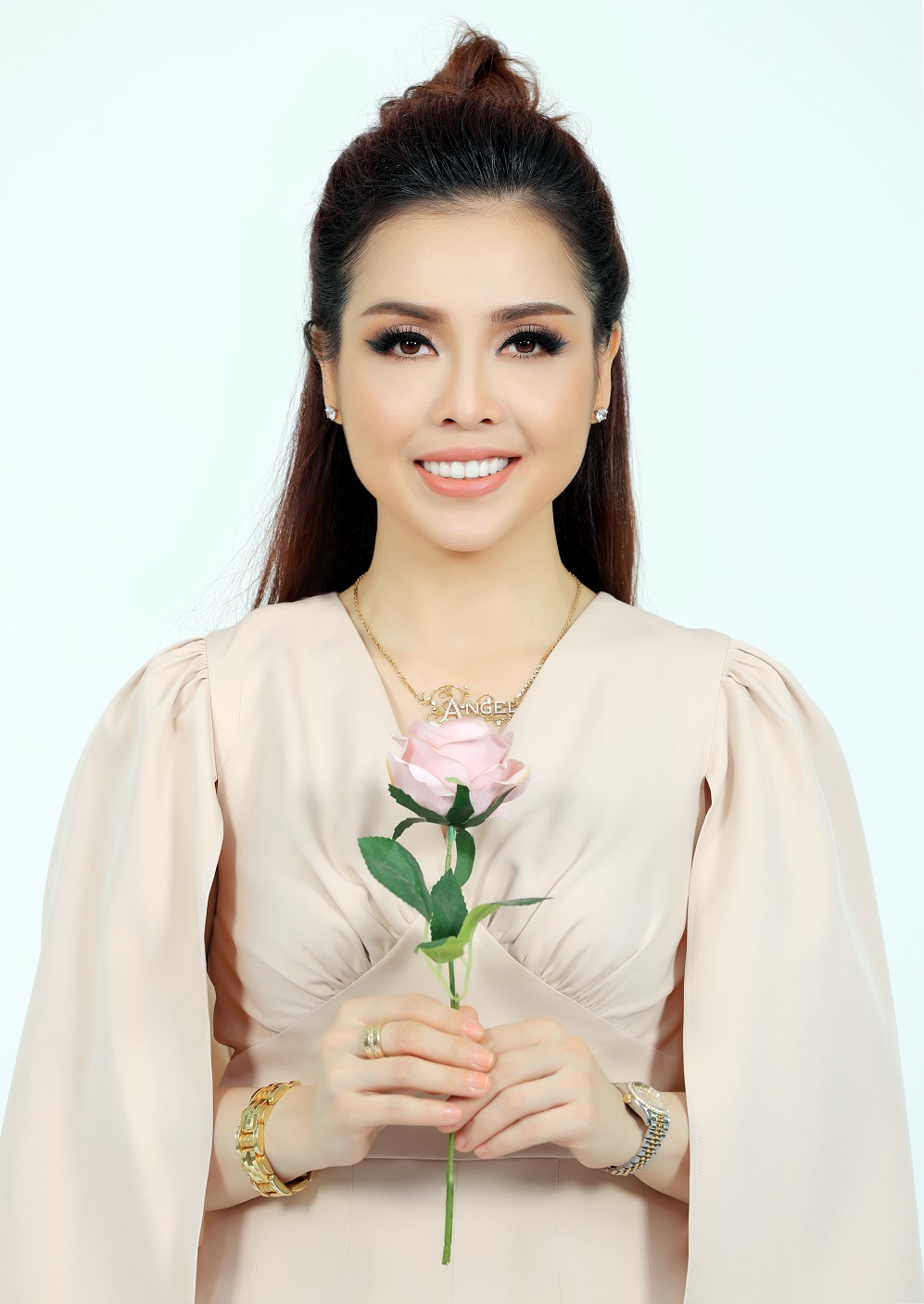 Bà Mã Đào Ngọc Bích, Phó chủ tịch thường trực Hội đồng thành viên Công ty TNHH AB Beauty World. Ảnh: NVCC