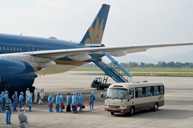 Việt Nam đã triển khai thực hiện nhiều chuyến bay đón công dân về nước.