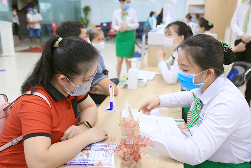Rất đông người dân đến thăm khám dinh dưỡng tại Nutrihome trong ngày khai trương các trung tâm mới. Ảnh: Nutrihome cung cấp