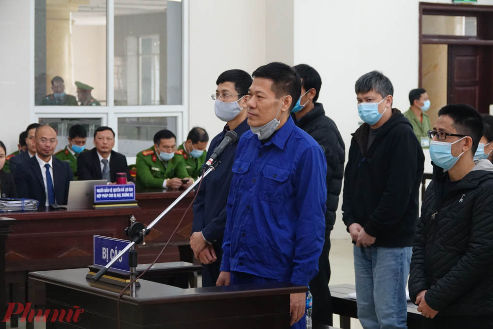 Bị cáo Nguyễn Nhật Cảm Cựu Giám đốc CDC Hà Nội 