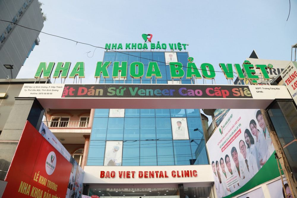 Nha khoa Bảo Việt tọa lạc trên con đường lớn và sầm uất bậc nhất của TP.Thủ Dầu Một, tỉnh Bình Dương