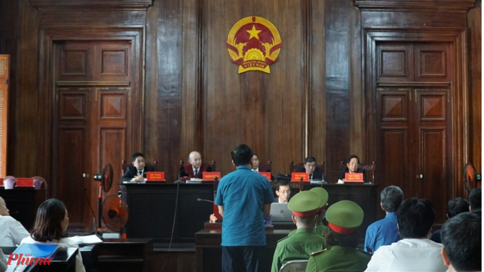  Bị cáo Đinh La Thăng nhận trách nhiệm và đề nghị miễn giảm hình phạt cho các đồng phạm. 