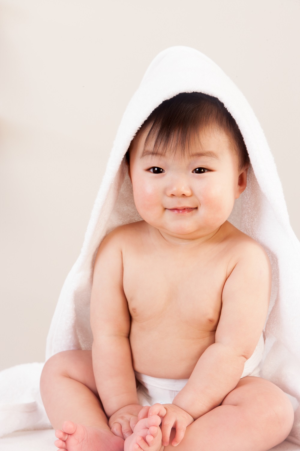 Tã có thành phần tự nhiên sẽ giúp bé thoải mái vui chơi mà không hằm bí hay hăm đỏ. Ảnh: Shutterstock
