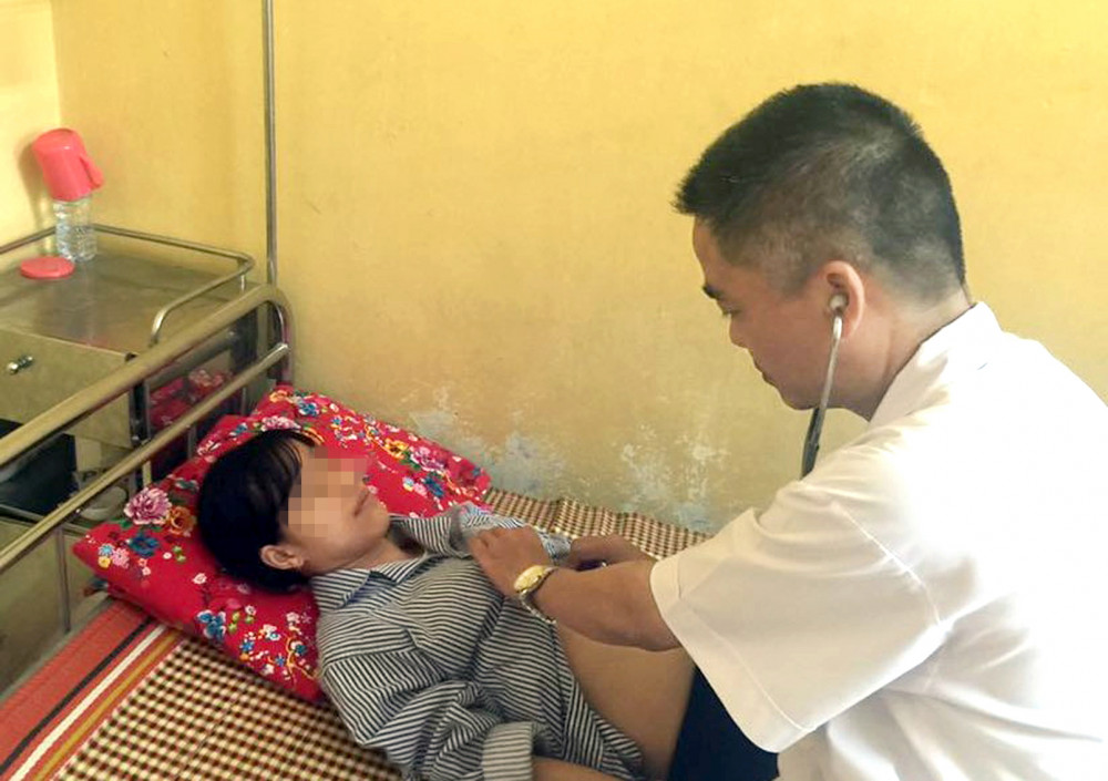 Bác sĩ Trần Huy Thọ cho biết, rất nhiều bệnh nhân mắc giun đũa chó nhưng nhầm tưởng mình bị mắc bệnh về da liễu nên điều trị không hiệu quả