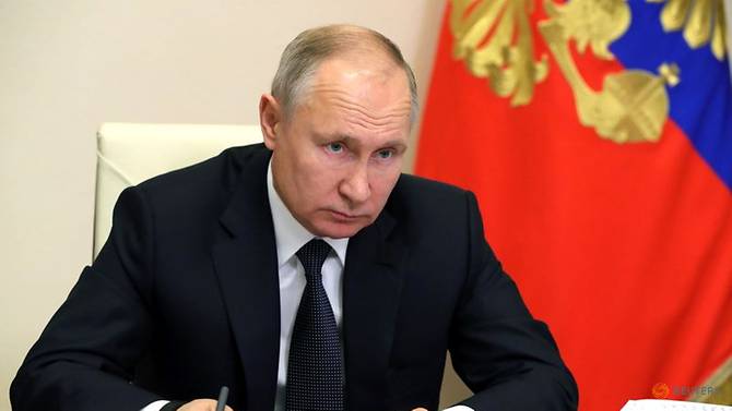 Tổng thống Nga Putin chủ trì cuộc họp trực tuyến bên ngoài thủ đô Moscow.