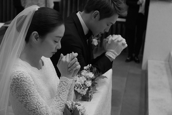 Kim Tae Hee - Bi Rain hạnh phúc viên mãn sau 3 năm kết hôn.