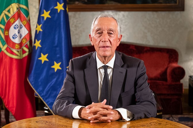 Tổng thống Bồ Đào Nha, ông Marcelo Rebelo de Sousa bị cách ly sau khi tiếp xúc với người dương tính COVID-19.