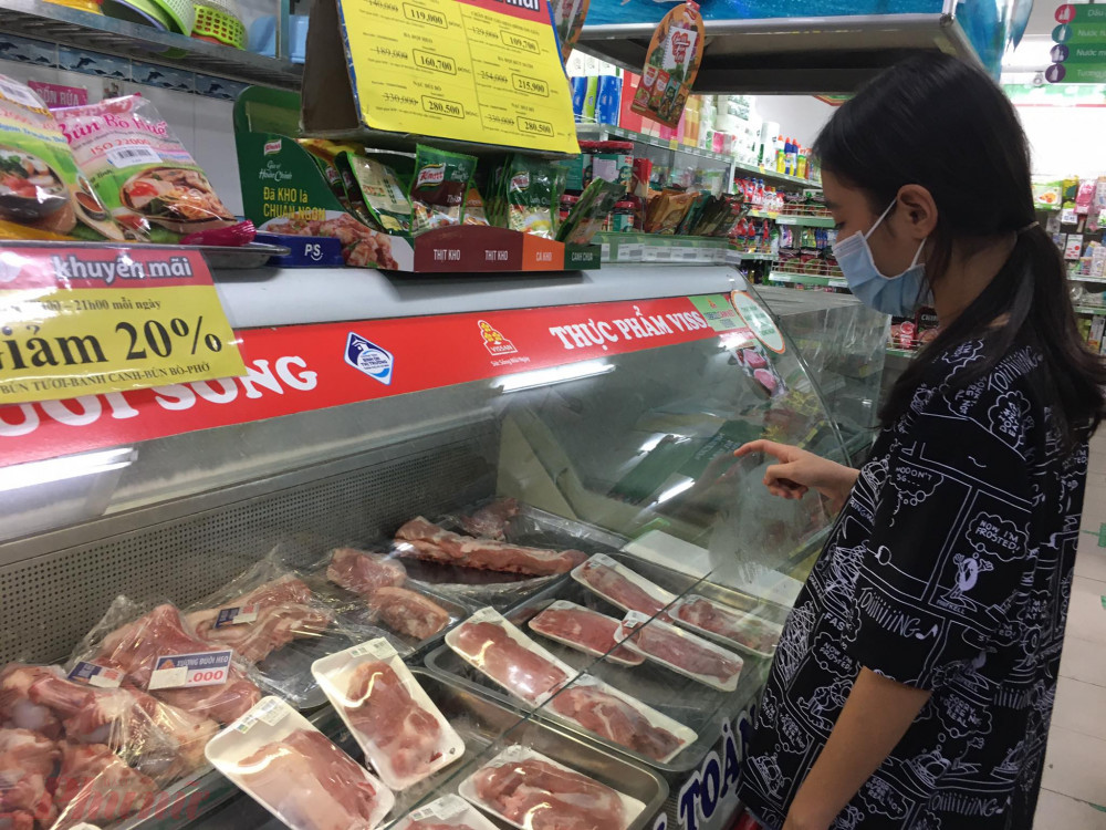 Từ ngày 12/1, giá thịt heo bình ổn tăng giá từ 6.000 – 15.000 đồng/kg